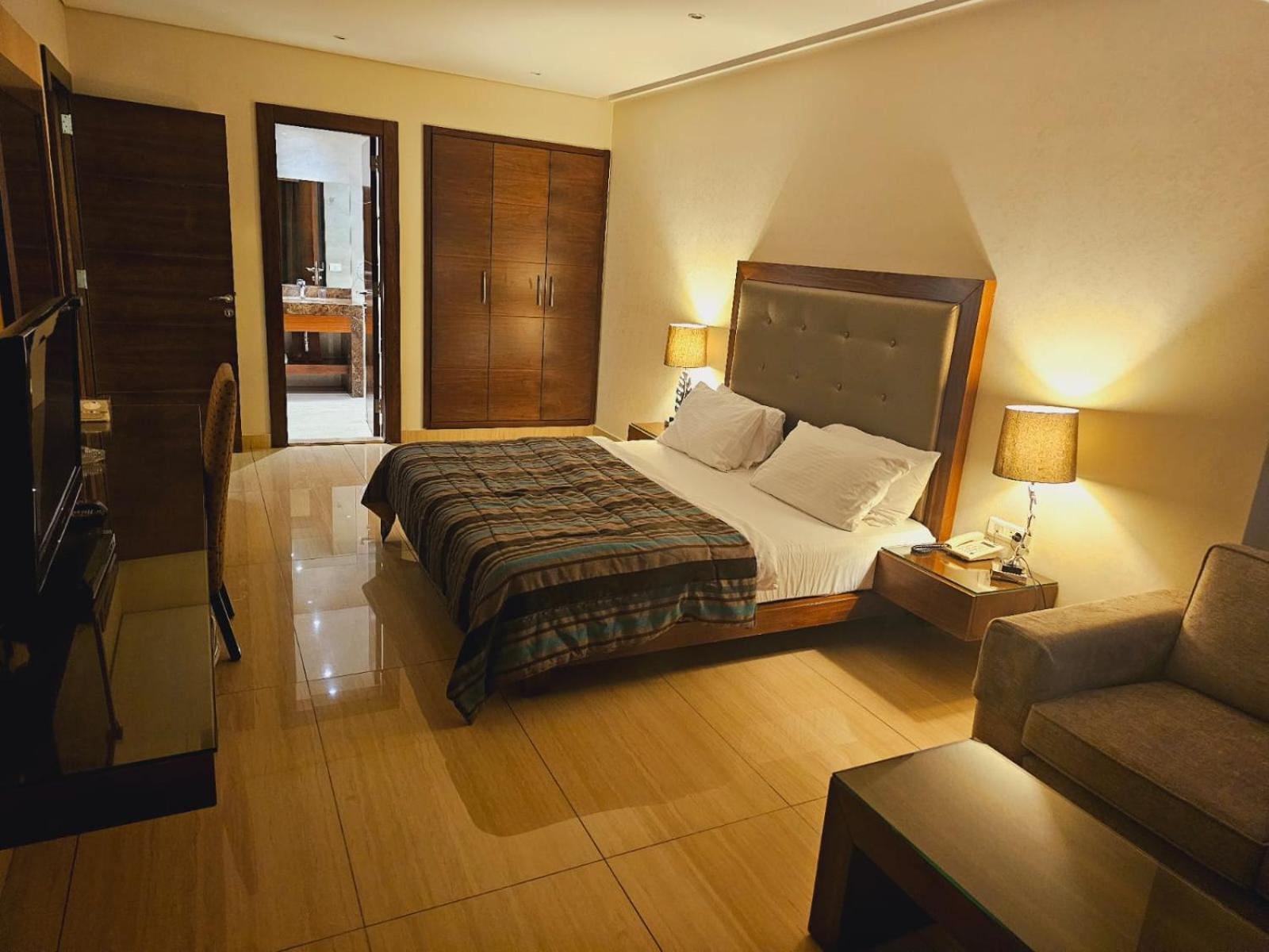 Verdun Suites Hotel Beirut Esterno foto